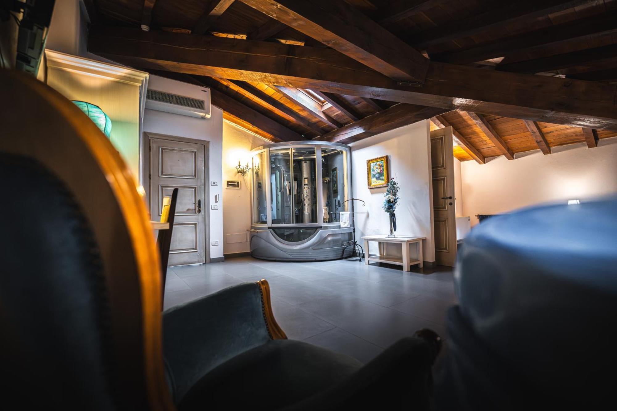 Hotel La Tavola Rotonda Cortemaggiore Ngoại thất bức ảnh
