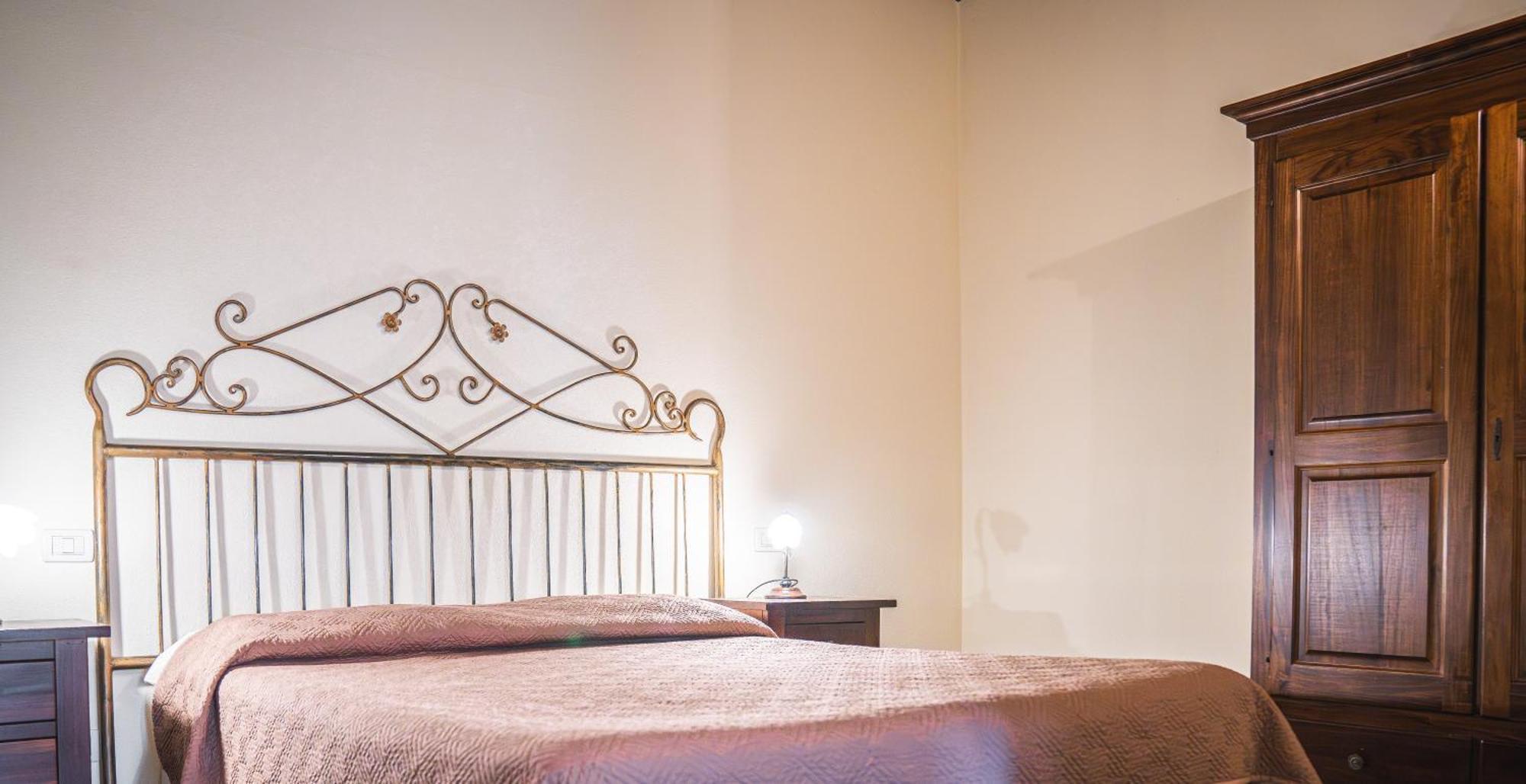Hotel La Tavola Rotonda Cortemaggiore Phòng bức ảnh